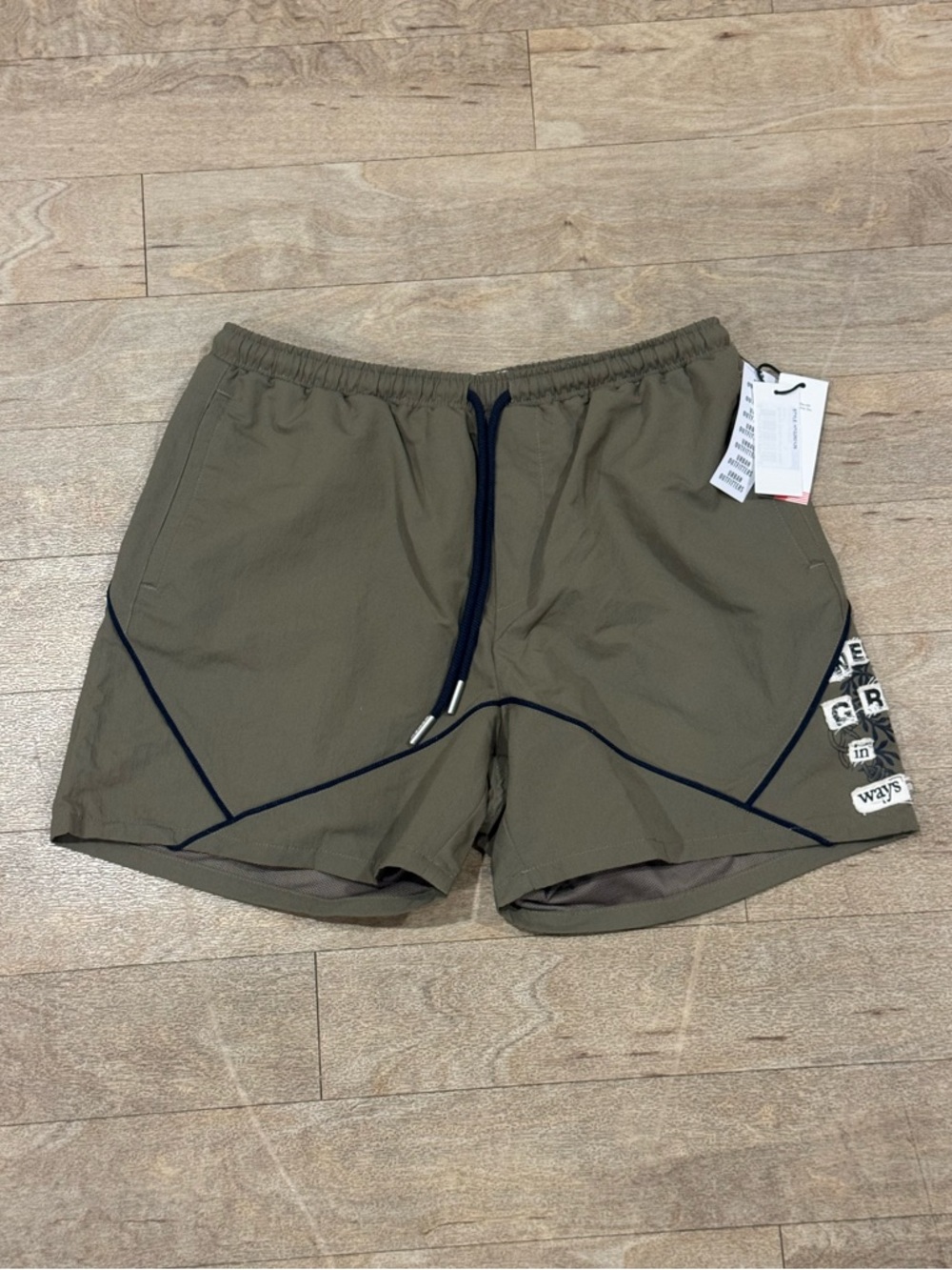 NWT Honor the Gift Growth Track Shorts Size Large